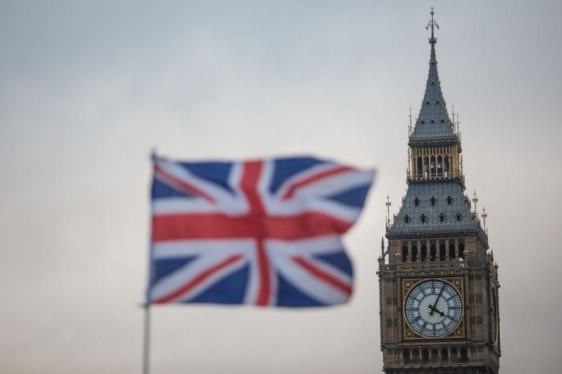 Британският премиер Борис Джонсън ще започне седмицата след изборната си