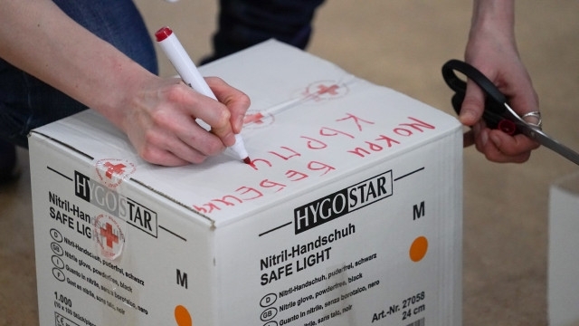 Над 45 000 лекарствени продукта и медицински консумативи от спешна