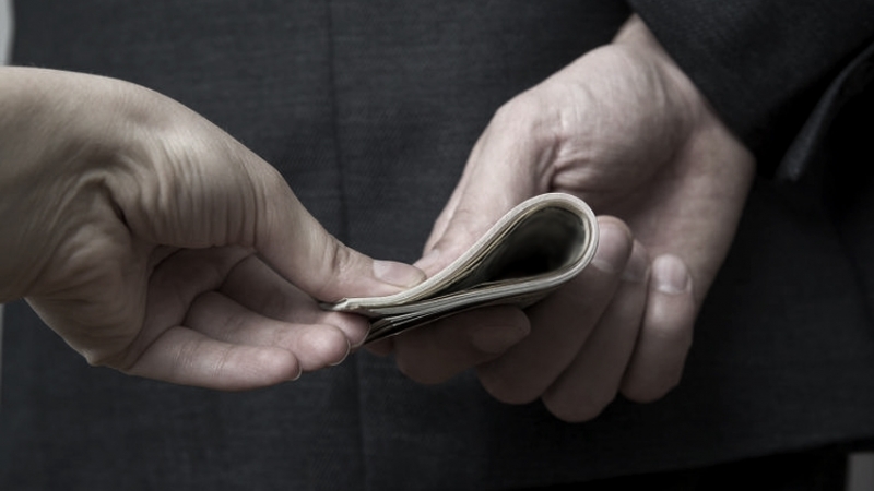 Задържаха държавна служителка с подкуп в Плевен съобщиха от полицията На 29 март