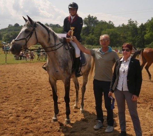 За девета поредна година общината и Конна база Вършец организираха