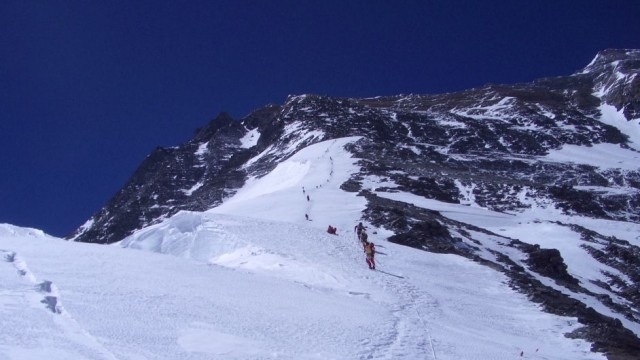 Навършват се 14 години от юбилейната експедиция до Еверест Целта