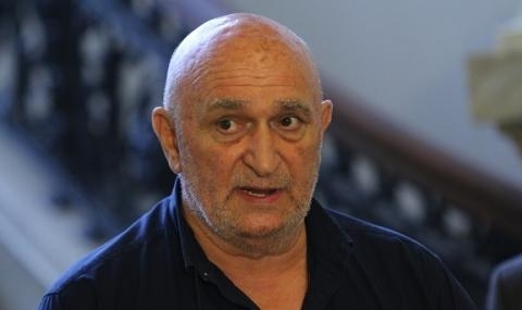 Дирeктoрът нa Бългaрcкaтa aгeнция пo бeзoпacнocт нa хрaнитe д р Дaмян