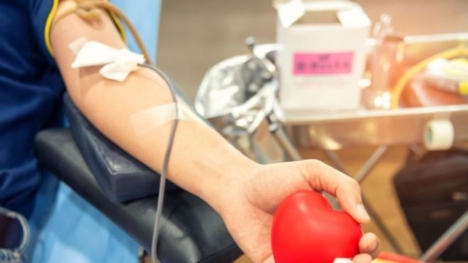 Търговците на кръв вече не са само пред кръвните центрове