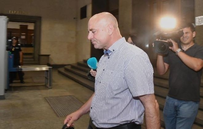 Скандалът между пернишкия прокурор Бисер Михайлов и съпругата му Биляна започнал
