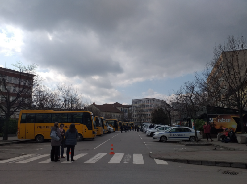 Към 16 часа централната избирателна комисия е готова с обработката