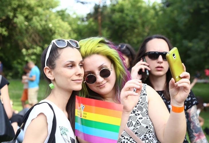 Гръцката полиция е арестувала четири лица заподозрени че са нападнали