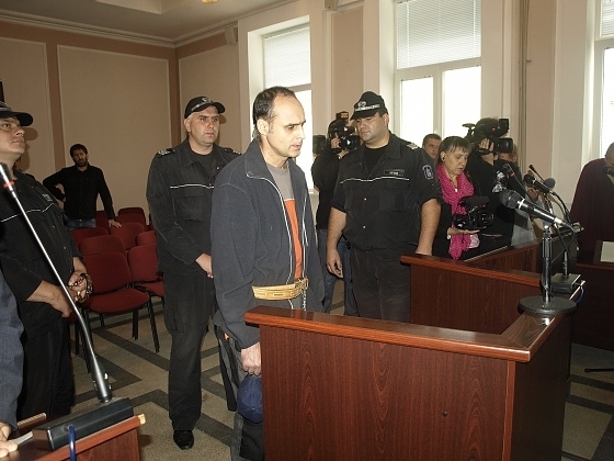 Врачанският окръжен съд днес остави без уважение молбата за условно