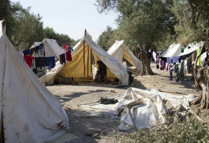 Масов бой и безредици са избухнали в бежанския лагер в