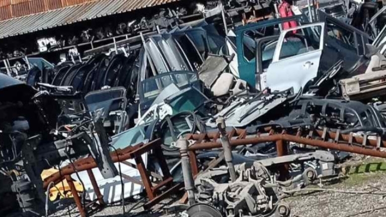Криминално проявен задигнал 1 тон автомобилни части в ломско село