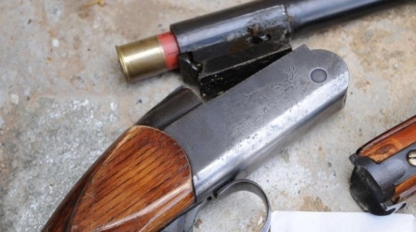 При полицейска спецакция униформени са заловили мъж с незаконно притежавано