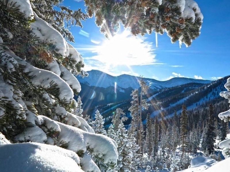 Прогнозата: Дъжд и сняг в планините, после топъл фронт