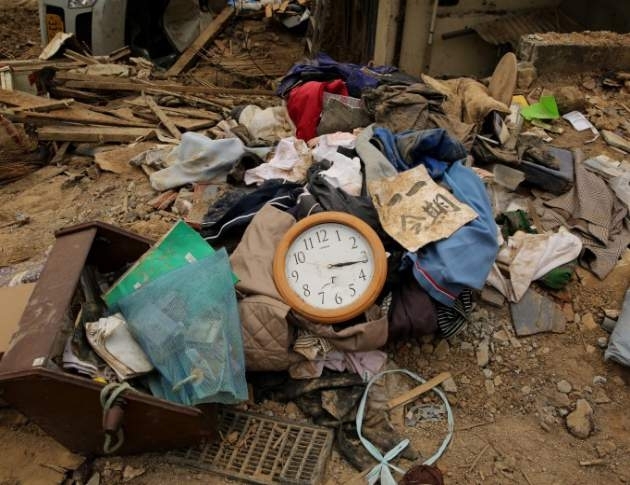 Най малко 22 души загинаха след като свлачище предизвикано от мусонните