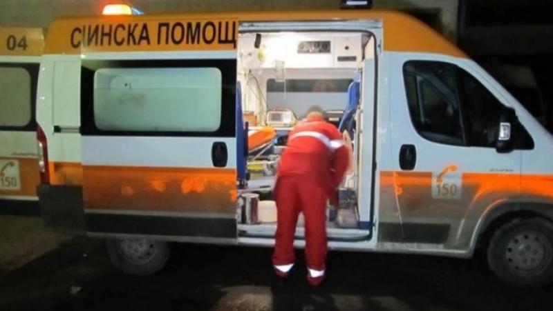 Кървава семейна драма! Бой между братя от Врачанско завърши с един в болница
