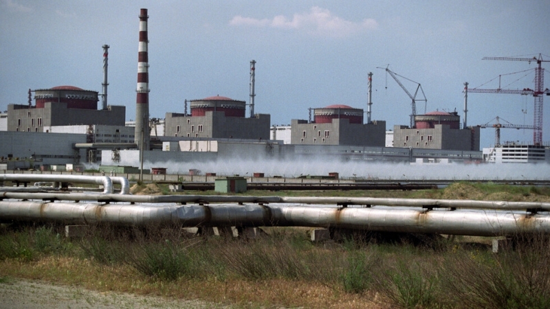 Всички украински атомни електроцентрали работят стабилно, но служителите на централата