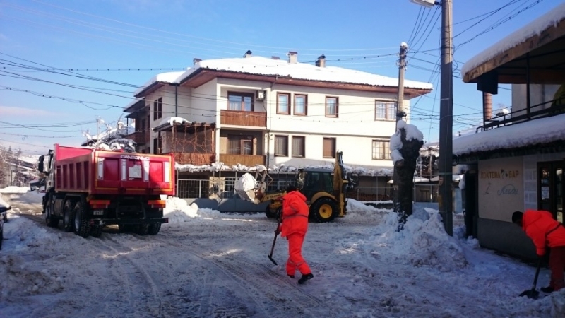 59 годишен шофьор загина след като бе прегазен от камиона си