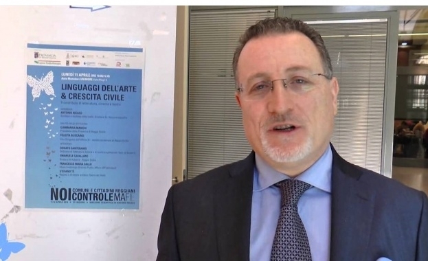 Един от най големите експерти по въпросите с италианската мафия в