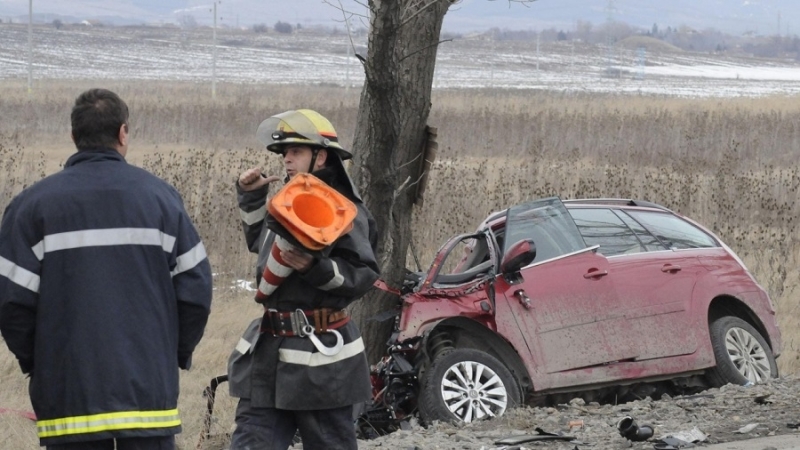 Кола е катастрофирала в Монтанско съобщиха от пресцентъра на полицията