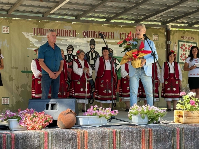 Традиционният събор „Китка“ стартира в село Студено буче /снимки/