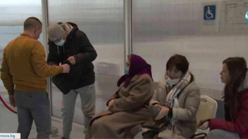 100 ръст на пристигащите на ГКПП Дуранкулак украински граждани е отбелязан