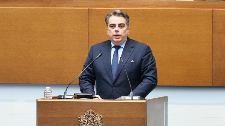 ПП внесоха вота на недоверие: Бъдещето принадлежи на младите