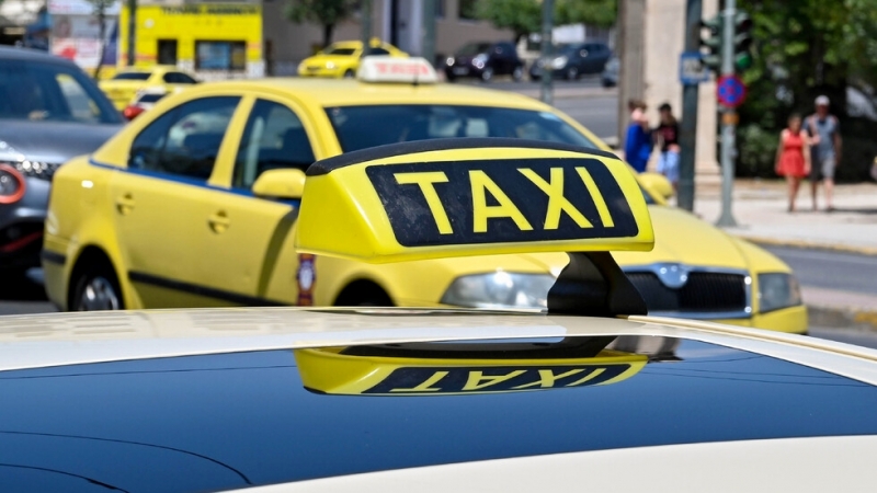 Стачката на таксиметровите шофьори в Гърция която започна тази сутрин