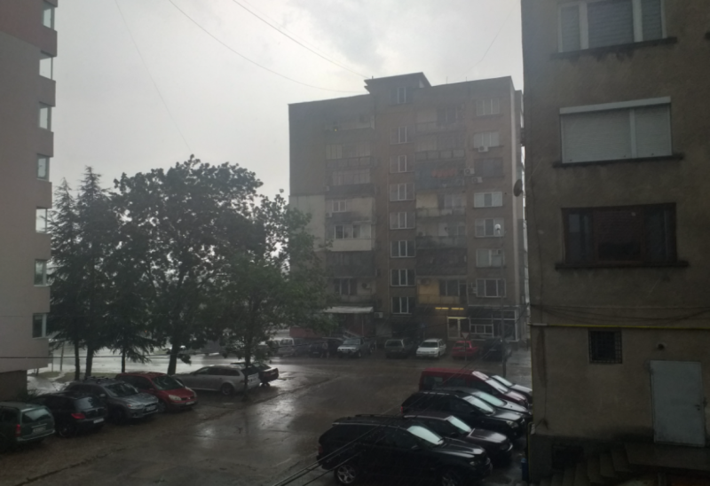 Над 50 литра кв м дъжд е паднал в Монтанско за
