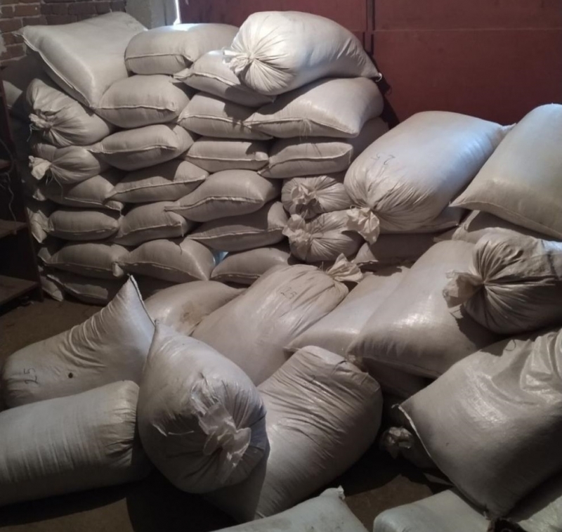 Нелегалната фабрика за тютюн е разкрита при полицейска операция в пловдивското