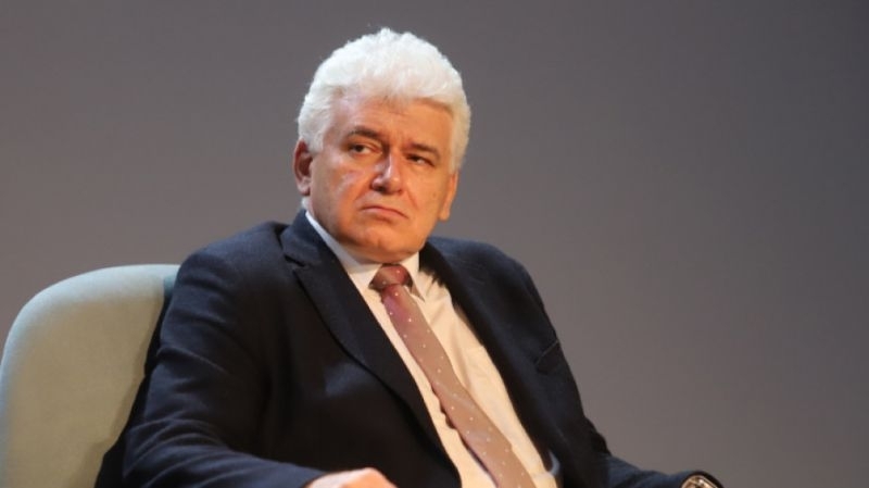 Проф. Пламен Киров: Предсрочни избори са възможни най-рано на 25 септември