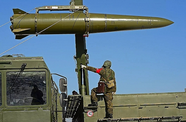 Русия тества най новите си хиперзвукови крилати и балистични ракети съобщиха