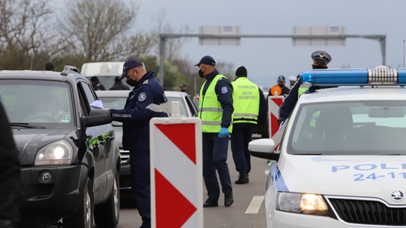 Близо 40 000 автомобила са напуснали София за денонощието Върнатите