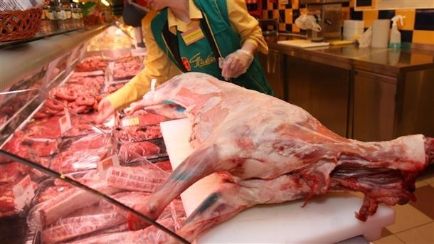 Гръцките животновъди обмислят да пласират агнетата си за Великден не