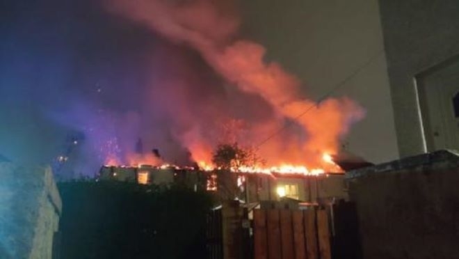Пожар в жилищна сграда в Дубай взе 16 жертви а