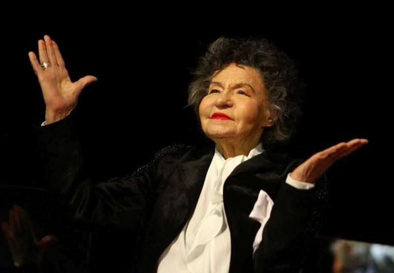 Легендарната Сгоянка Мутафова почина сутринта на 6 декември на 97 годишна