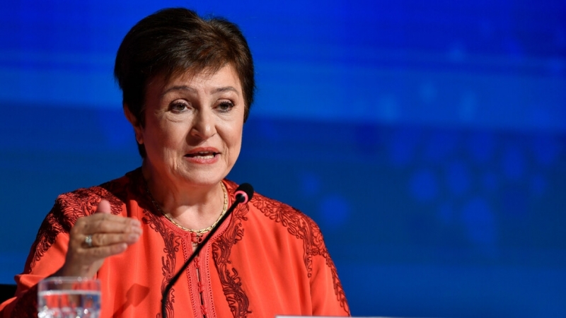 Реалистично е догодина България да въведе еврото смята управляващият директор