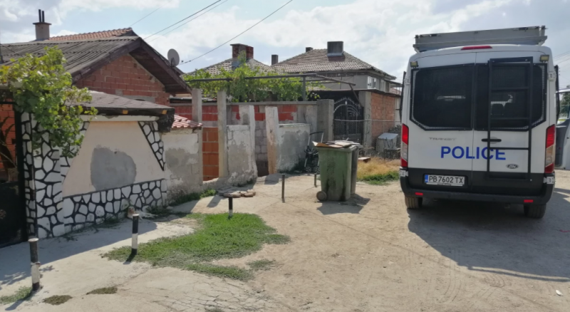 Жестоко убийство смрази Монтанско! Откриха пребита до смърт баба в дома ѝ