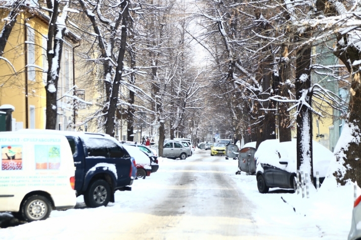 Атмосферното налягане ще остане по високо от средното за месеца През