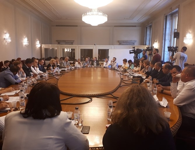 Бездимните цигари ще бъдат с акциз който ще е 40