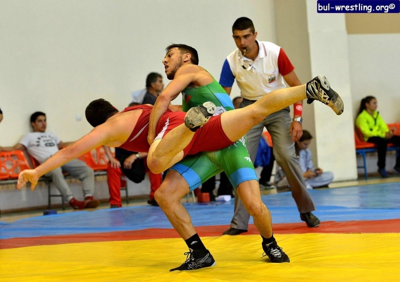 Две победи и две загуби записа с екипа на националния