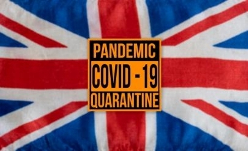 Британското правителство обмисля COVID-19 паспорти