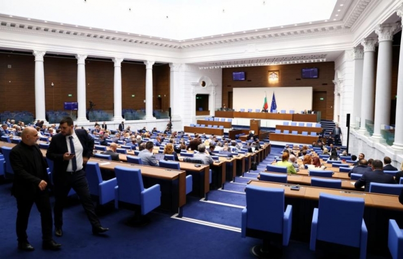 Окончателно: Депутатите приеха промените в Закона за мерките срещу изпирането на пари