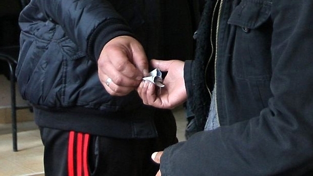 Задържаха 47 годишен мъж от Ерден купувал гласове съобщиха от пресцентъра