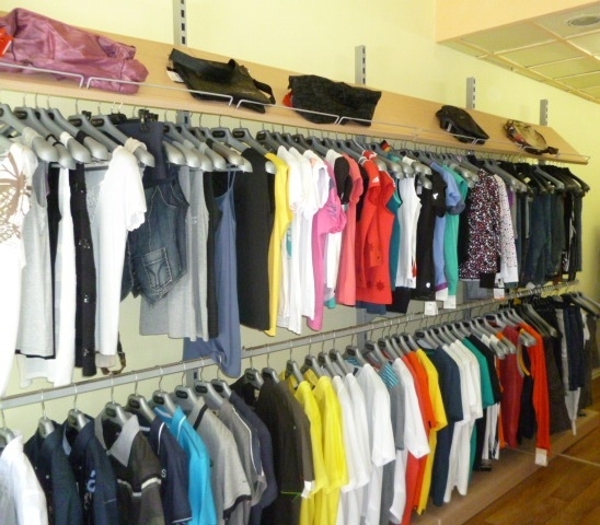 Крадец се е оборудвал с нови дрехи и обувки за