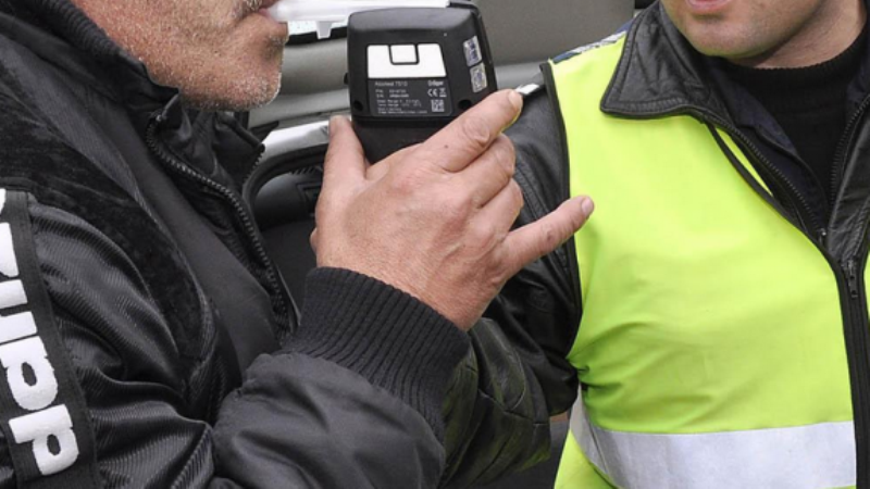 Заловиха пиян шофьор във Врачанско съобщиха от областната дирекция на