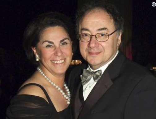 Канадски милиардер и съпругата му бяха открити мъртви в дома