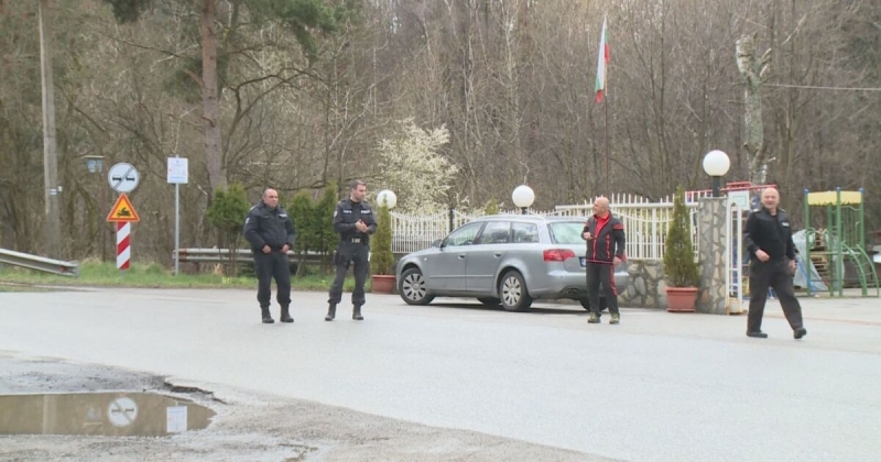 Главният прокурор е невредим няма пострадали при инцидентa Това обяви