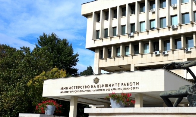 След двата евакуационни полета които бяха осъществени в рамките на