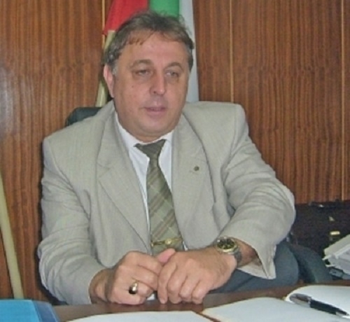 Дългогодишният шеф на Врачанския затвор Ангел Кабатлийски се е пенсионирал