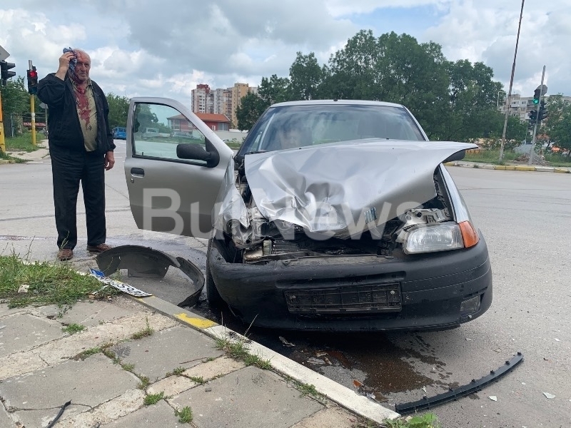 От полицията във Враца съобщиха подробности за катастрофата на светофарите