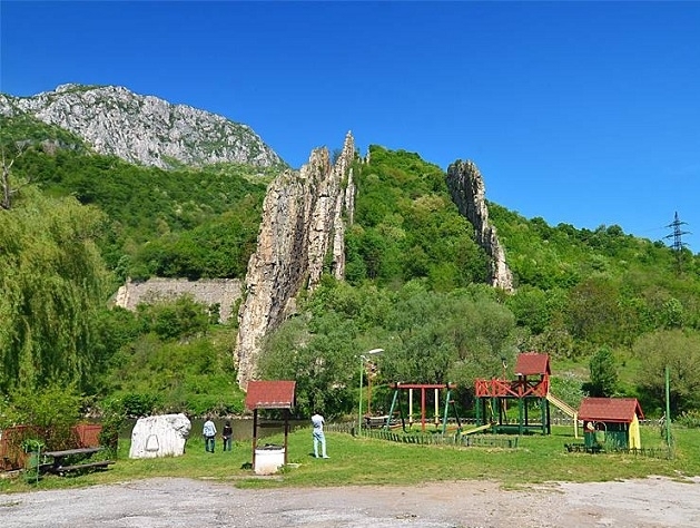 Първи празник на уникалния сорт Врачански мискет организират тази неделя