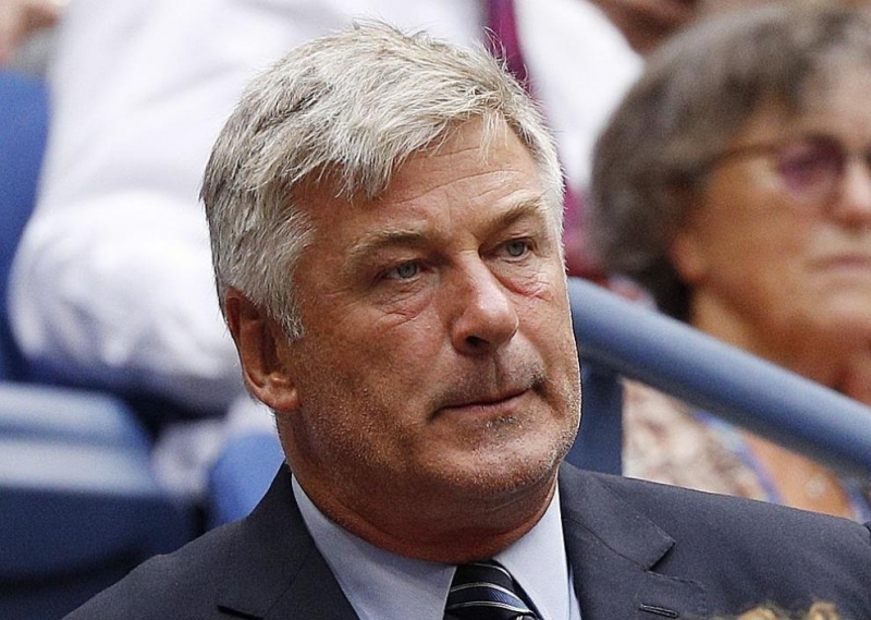 Актьорът Алек Болдуин официално е обвинен от прокуратурата на американския щат Ню Мексико